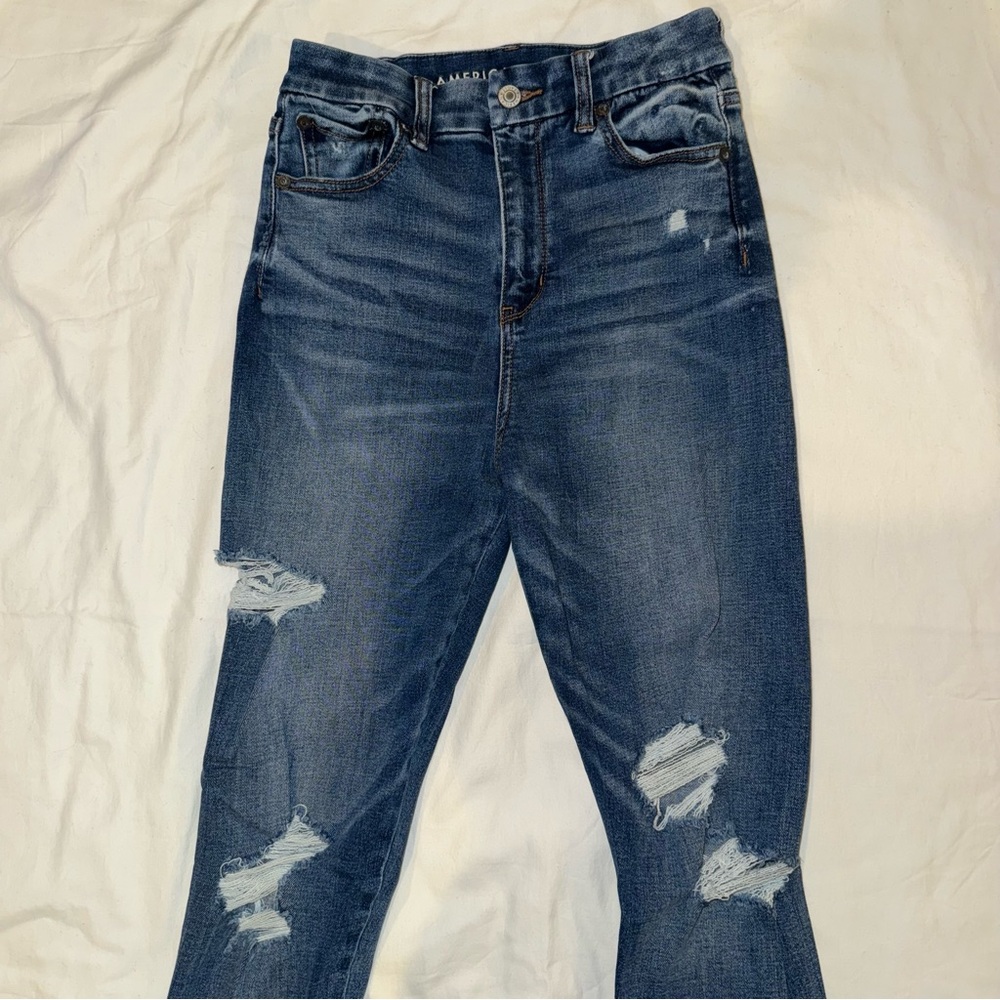 Distressed Curvy Supper high rise jegging